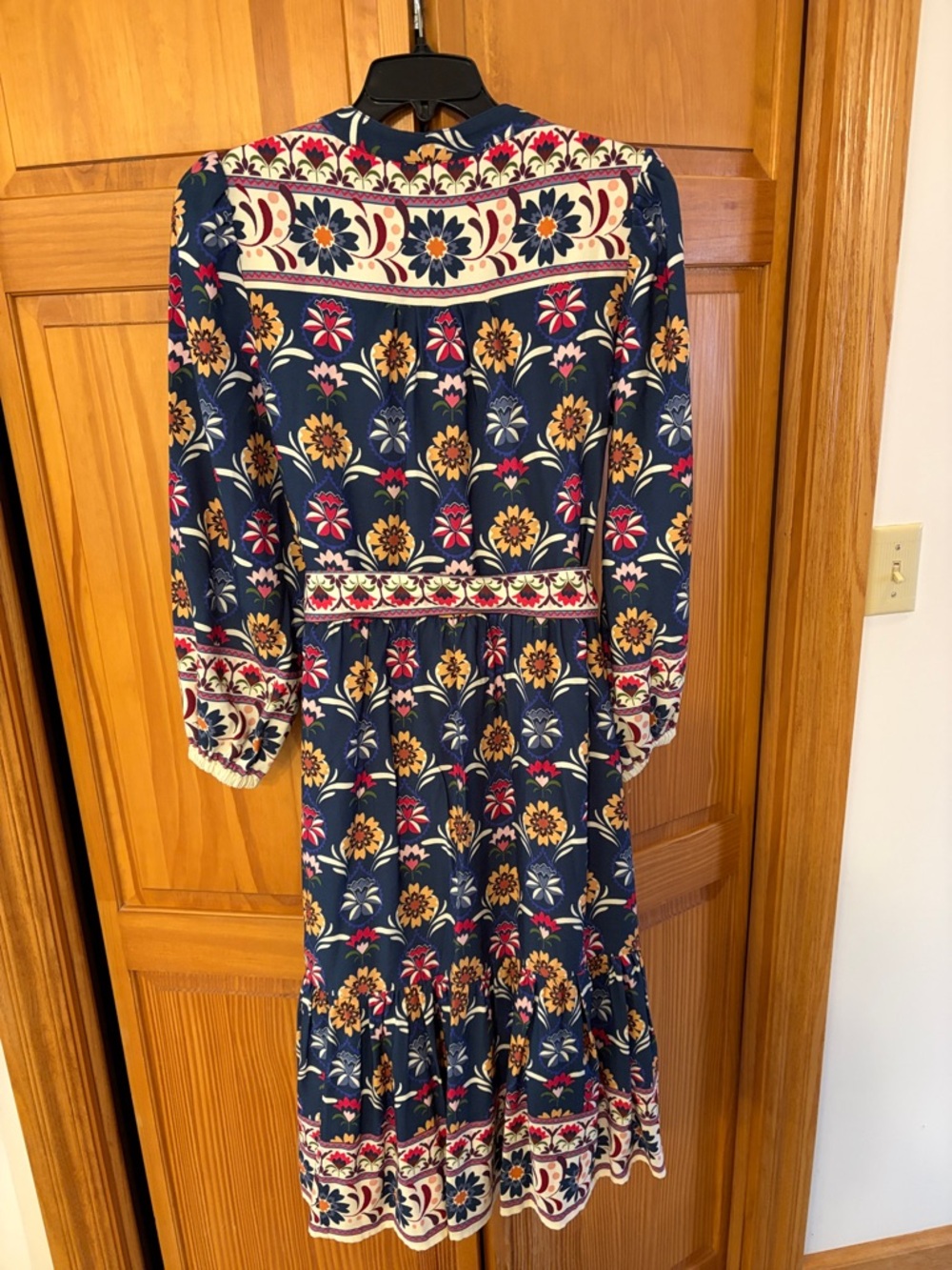 UNTUCKit Flora Folkloric Floral Midi Dress Medium 8 - Picture 6 of 8